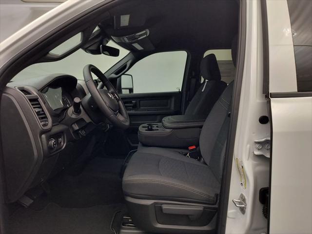 2026 Ram 3500 Tradesman Crew Cab 4x4 8' Box