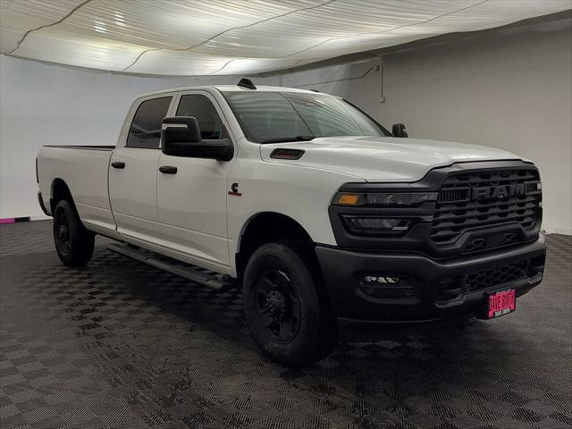 2026 Ram 3500 Tradesman Crew Cab 4x4 8' Box