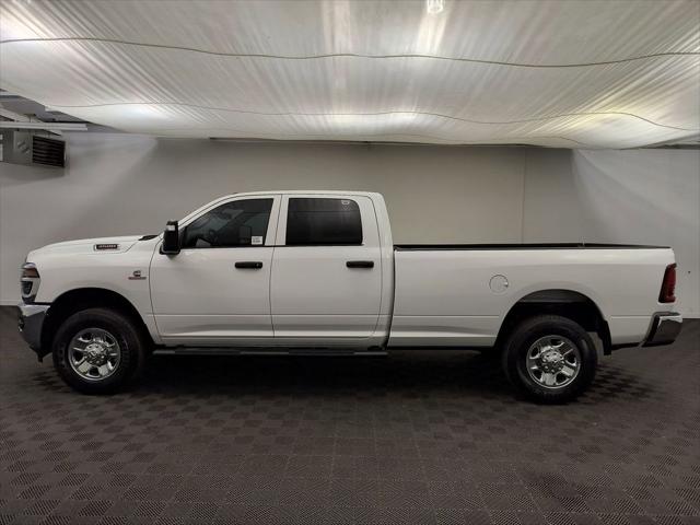 2026 RAM Ram 3500 RAM 3500 TRADESMAN CREW CAB 4X4 8 BOX