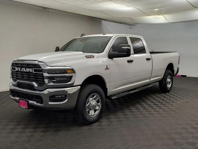 2026 RAM Ram 3500 RAM 3500 TRADESMAN CREW CAB 4X4 8 BOX