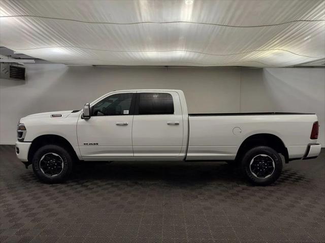 2026 RAM Ram 3500 RAM 3500 LARAMIE CREW CAB 4X4 8 BOX