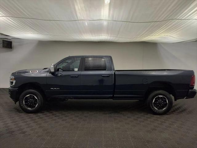 2026 RAM Ram 3500 RAM 3500 LARAMIE CREW CAB 4X4 8 BOX