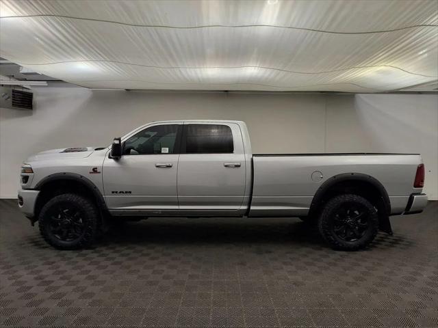 2026 RAM Ram 3500 RAM 3500 LARAMIE CREW CAB 4X4 8 BOX