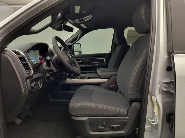 2026 Ram 2500 Big Horn Crew Cab 4x4 8' Box