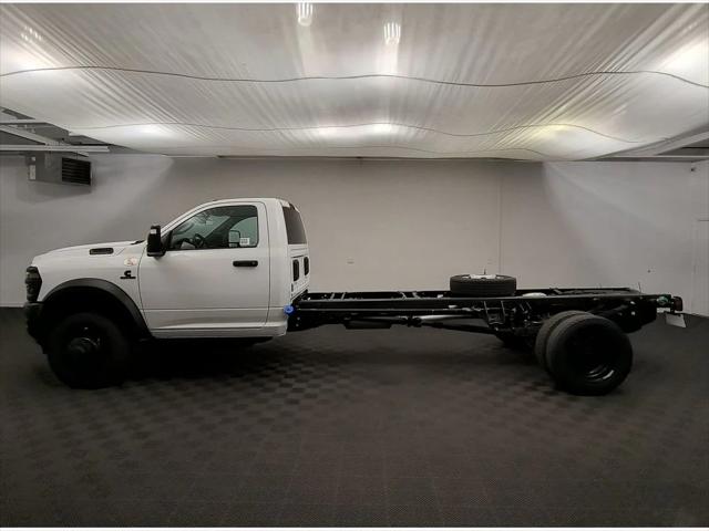 2026 RAM Ram 5500 Chassis Cab RAM 5500 TRADESMAN CHASSIS REGULAR CAB 4X4 120 CA