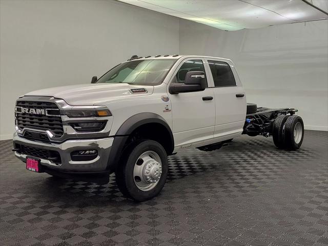 2026 RAM Ram 5500 Chassis Cab RAM 5500 TRADESMAN CHASSIS CREW CAB 4X4 84 CA