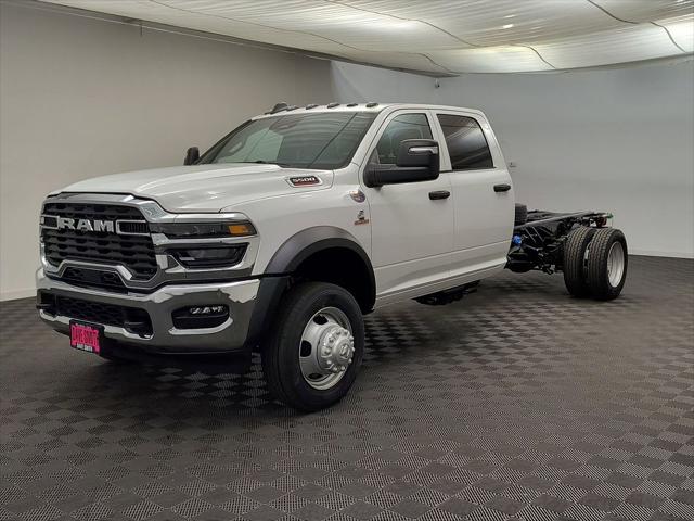 2026 RAM Ram 5500 Chassis Cab RAM 5500 TRADESMAN CHASSIS CREW CAB 4X4 84 CA 2026 RAM Ram 5500 Chassis Cab RAM 5500 TRADESMAN CHASSIS CREW CAB 4X4 84 CA