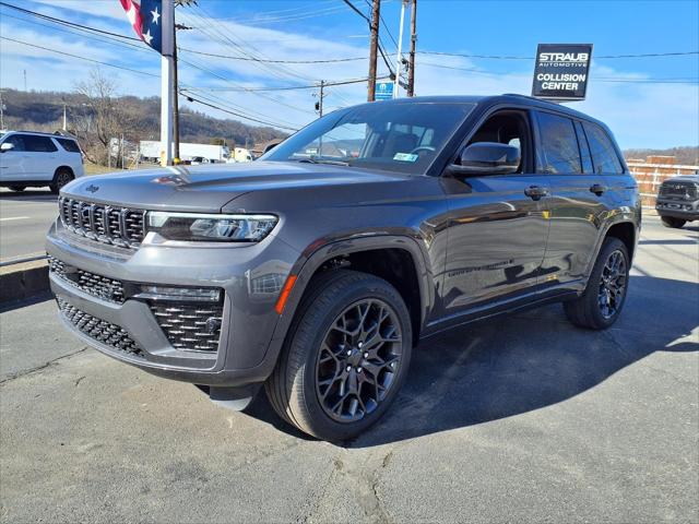 2026 Jeep Grand Cherokee GRAND CHEROKEE SUMMIT 4X4