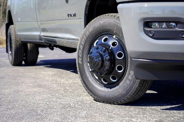 2026 RAM Ram 3500 RAM 3500 LARAMIE CREW CAB 4X4 8 BOX