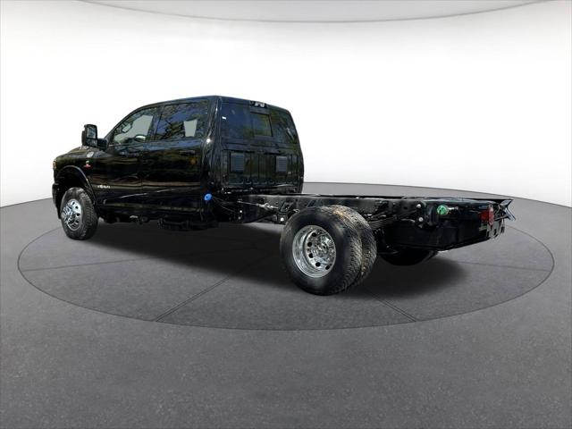 2026 RAM Ram 3500 Chassis Cab RAM 3500 BIG HORN CREW CAB CHASSIS 4X4 60 CA