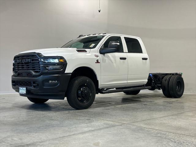 2026 RAM Ram 3500 Chassis Cab RAM 3500 TRADESMAN CREW CAB CHASSIS 4X4 60 CA