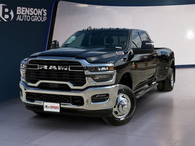 2026 RAM Ram 3500 RAM 3500 TRADESMAN CREW CAB 4X4 8 BOX