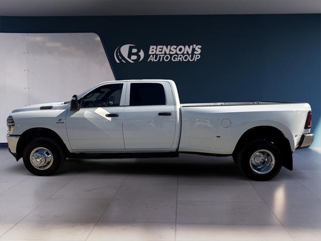 2026 RAM Ram 3500 RAM 3500 TRADESMAN CREW CAB 4X4 8 BOX