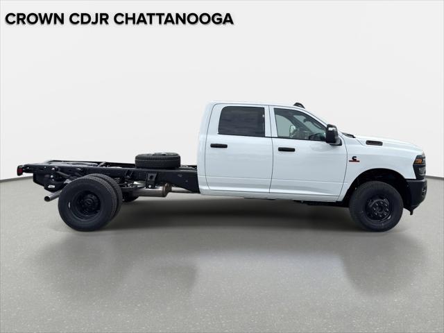 2026 RAM Ram 3500 Chassis Cab RAM 3500 TRADESMAN CREW CAB CHASSIS 4X4 60 CA