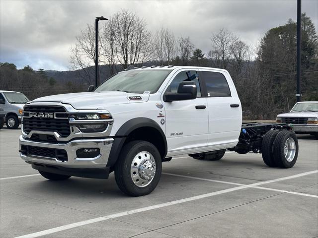 2026 RAM Ram 4500 Chassis Cab RAM 4500 BIG HORN CHASSIS CREW CAB 4X4 60 CA