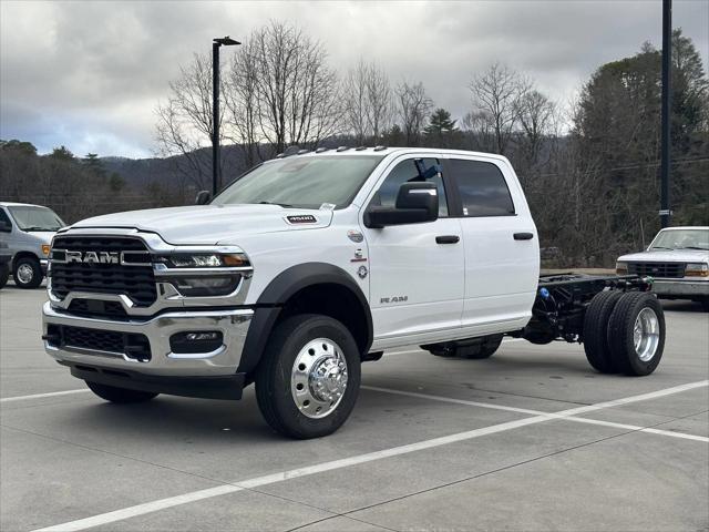 2026 RAM Ram 4500 Chassis Cab RAM 4500 BIG HORN CHASSIS CREW CAB 4X4 60 CA