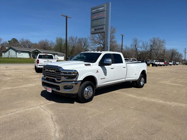 2026 RAM Ram 3500 RAM 3500 LIMITED LONGHORN CREW CAB 4X4 8 BOX