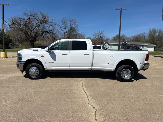 2026 RAM Ram 3500 RAM 3500 LIMITED LONGHORN CREW CAB 4X4 8 BOX