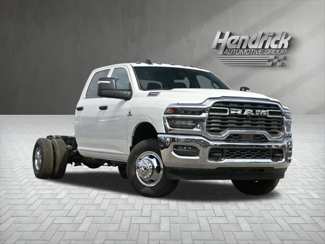2026 RAM Ram 3500 Chassis Cab RAM 3500 TRADESMAN CREW CAB CHASSIS 4X4 60 CA 2026 RAM Ram 3500 Chassis Cab RAM 3500 TRADESMAN CREW CAB CHASSIS 4X4 60 CA