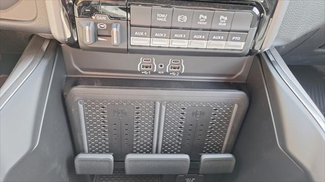 2026 Ram 3500 Chassis Cab Tradesman/Big Horn
