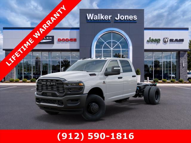 2026 RAM Ram 3500 Chassis Cab RAM 3500 TRADESMAN CREW CAB CHASSIS 4X4 60 CA