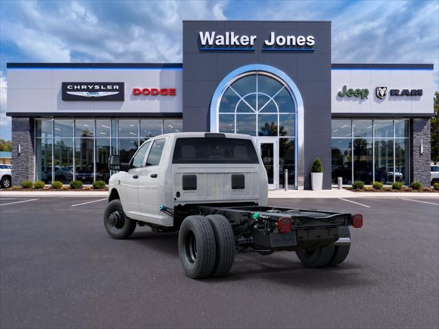 2026 RAM Ram 3500 Chassis Cab RAM 3500 TRADESMAN CREW CAB CHASSIS 4X4 60 CA