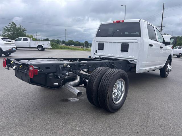 2026 RAM 3500 Chassis RAM 3500 TRADESMAN CREW CAB CHASSIS 4X4 60 CA