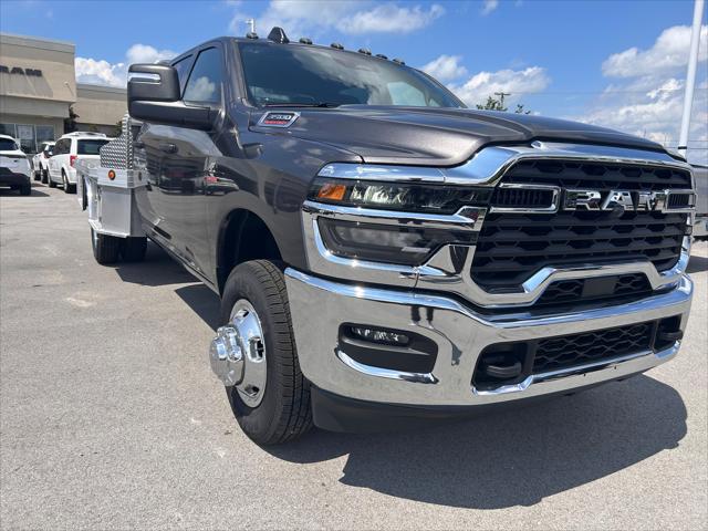 2026 RAM 3500 Chassis RAM 3500 TRADESMAN CREW CAB CHASSIS 4X4 60 CA