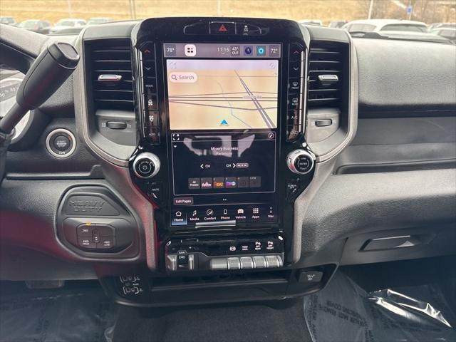 2026 RAM Ram 2500 RAM 2500 BLACK EXPRESS CREW CAB 4X4 64 BOX