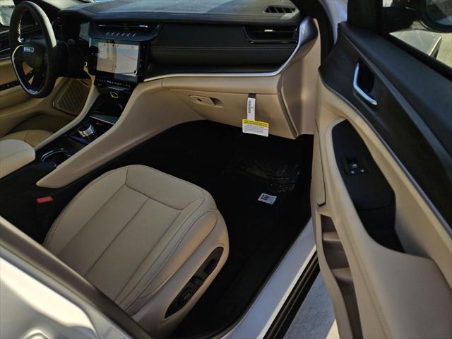 2026 Jeep Grand Cherokee Limited 4x2