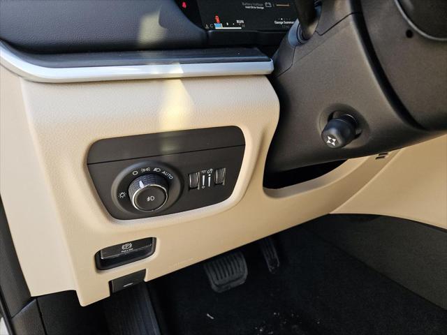 2026 Jeep Grand Cherokee Limited 4x2