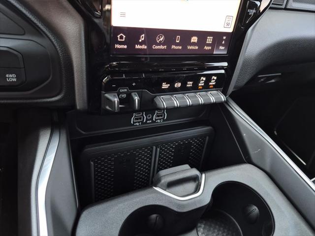 2026 Ram 3500 Laramie Crew Cab 4x4 8' Box