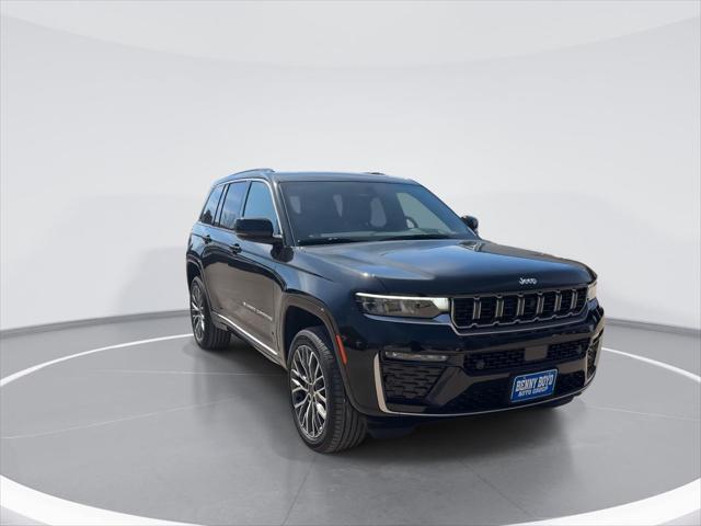 2026 Jeep Grand Cherokee GRAND CHEROKEE SUMMIT 4X4