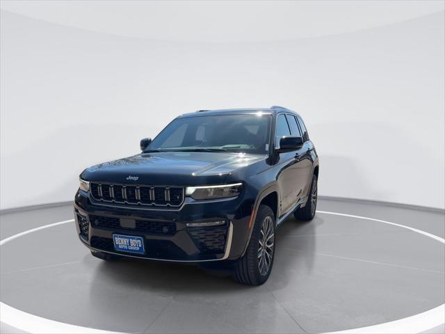 2026 Jeep Grand Cherokee GRAND CHEROKEE SUMMIT 4X4