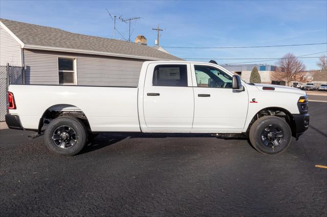 2026 RAM Ram 3500 RAM 3500 TRADESMAN CREW CAB 4X4 8 BOX