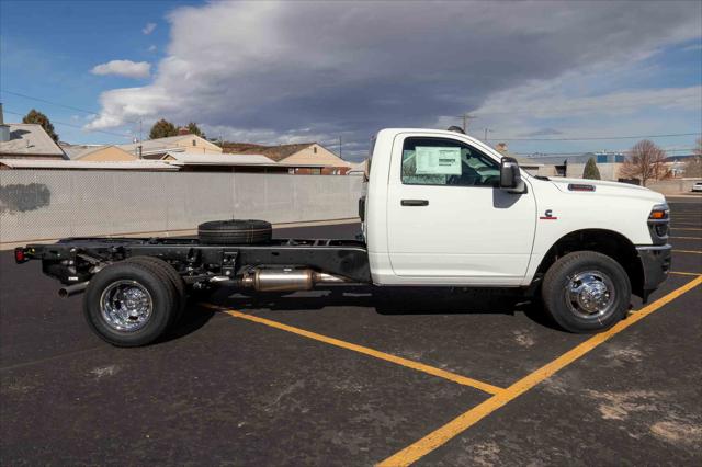 2026 RAM Ram 3500 Chassis Cab RAM 3500 TRADESMAN CHASSIS REGULAR CAB 4X4 84 CA