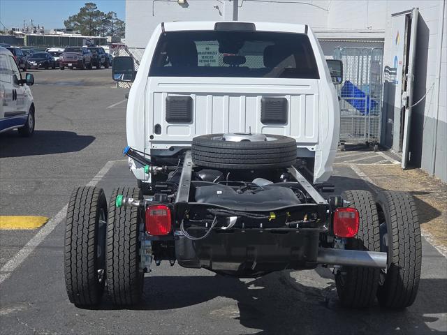 2026 RAM Ram 5500 Chassis Cab RAM 5500 TRADESMAN CHASSIS CREW CAB 4X4 84 CA