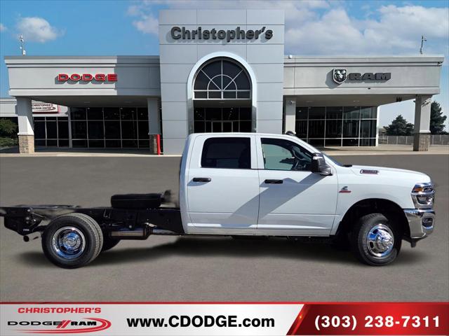 2026 RAM Ram 3500 Chassis Cab RAM 3500 TRADESMAN CREW CAB CHASSIS 4X4 60 CA 2026 RAM Ram 3500 Chassis Cab RAM 3500 TRADESMAN CREW CAB CHASSIS 4X4 60 CA