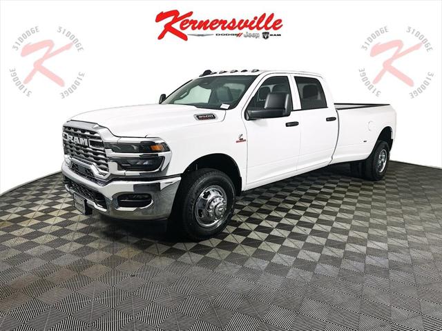 2026 RAM Ram 3500 RAM 3500 TRADESMAN CREW CAB 4X2 8 BOX