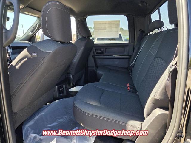 2026 Ram 2500 Black Express Crew Cab 4x4 6'4" Box