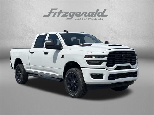2026 RAM Ram 2500 RAM 2500 BLACK EXPRESS CREW CAB 4X4 64 BOX
