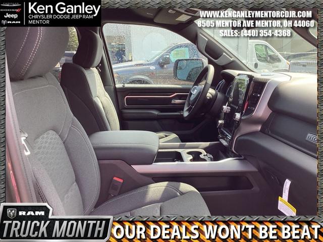 2026 Ram 1500 Big Horn Crew Cab 4x4 57 Box
