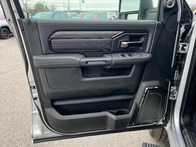 2026 Ram 2500 Limited Crew Cab 4x4 6'4" Box