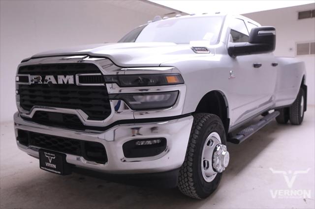 2026 RAM Ram 3500 RAM 3500 TRADESMAN CREW CAB 4X4 8 BOX