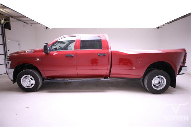 2026 RAM Ram 3500 RAM 3500 TRADESMAN CREW CAB 4X4 8 BOX