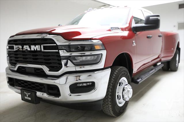 2026 RAM Ram 3500 RAM 3500 TRADESMAN CREW CAB 4X4 8 BOX