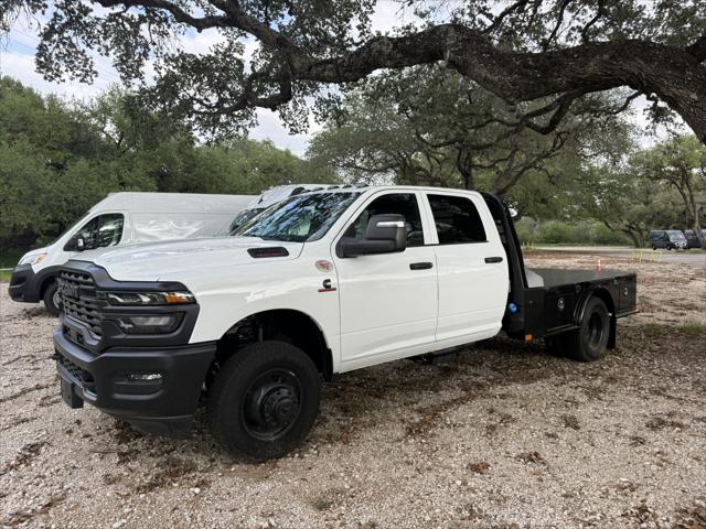 2026 RAM Ram 3500 Chassis Cab RAM 3500 TRADESMAN CREW CAB CHASSIS 4X4 60 CA