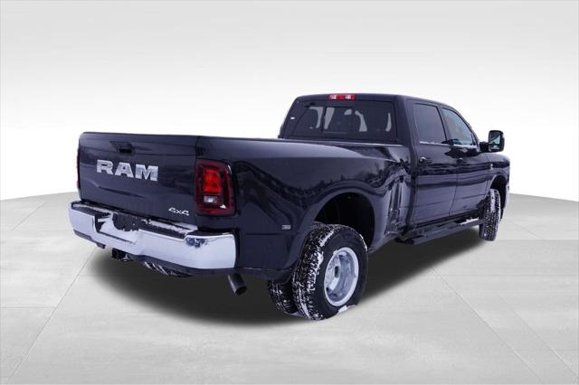 2026 RAM Ram 3500 RAM 3500 TRADESMAN CREW CAB 4X4 8 BOX
