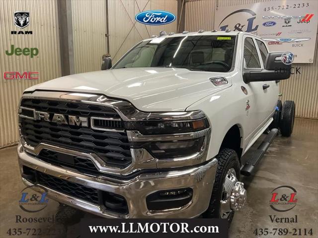 2026 RAM Ram 3500 Chassis Cab RAM 3500 TRADESMAN CREW CAB CHASSIS 4X4 60 CA
