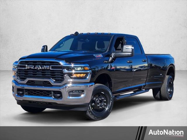 2026 RAM Ram 3500 RAM 3500 TRADESMAN CREW CAB 4X4 8 BOX